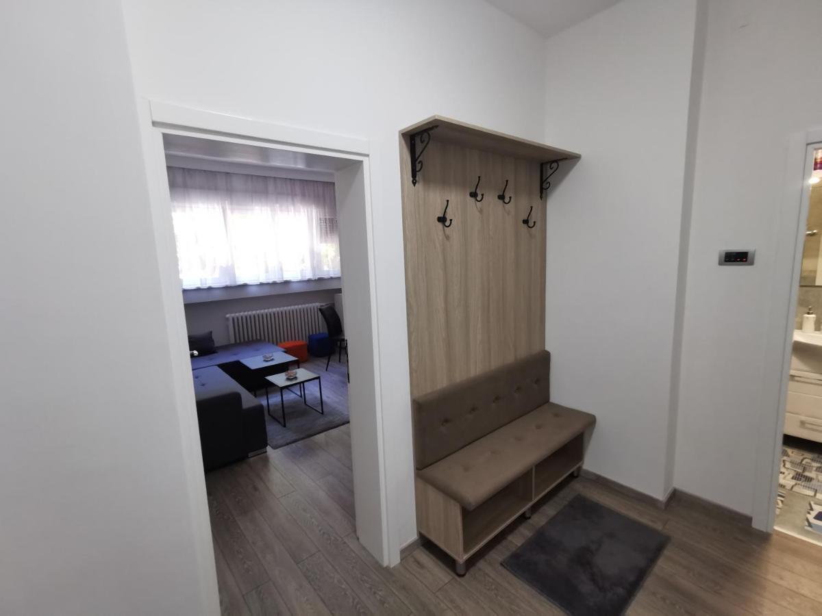 Apartman Pavlovic 1 Dedinje ภายนอก รูปภาพ